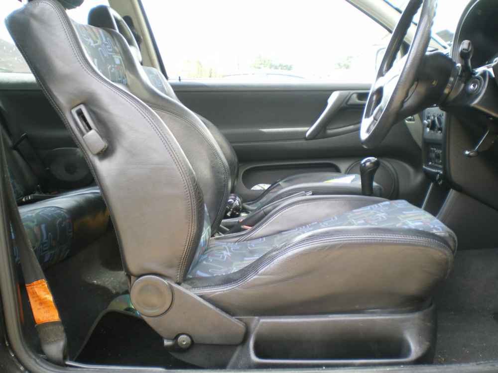 post-5806-1221223544_thumb.jpg