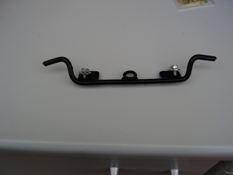 polo exh hanger 002.JPG