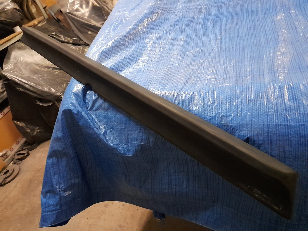 f32553ee3108_m.jpg.6e86bc41e6e64a0271bcf1ff18a0d429.jpg